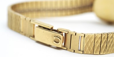 Lot 129 - 9ct yellow gold Omega Automatic cocktail watch