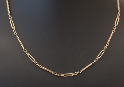 Lot 162 - 9ct yellow gold chain necklace