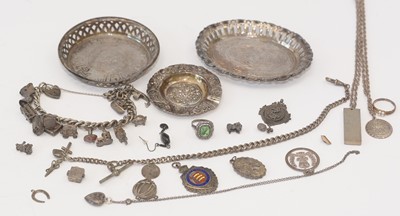 Lot 193 - Silver jewellery and other items