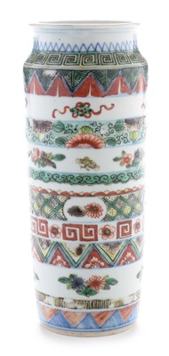 Lot 422 - Chinese Wucai vase