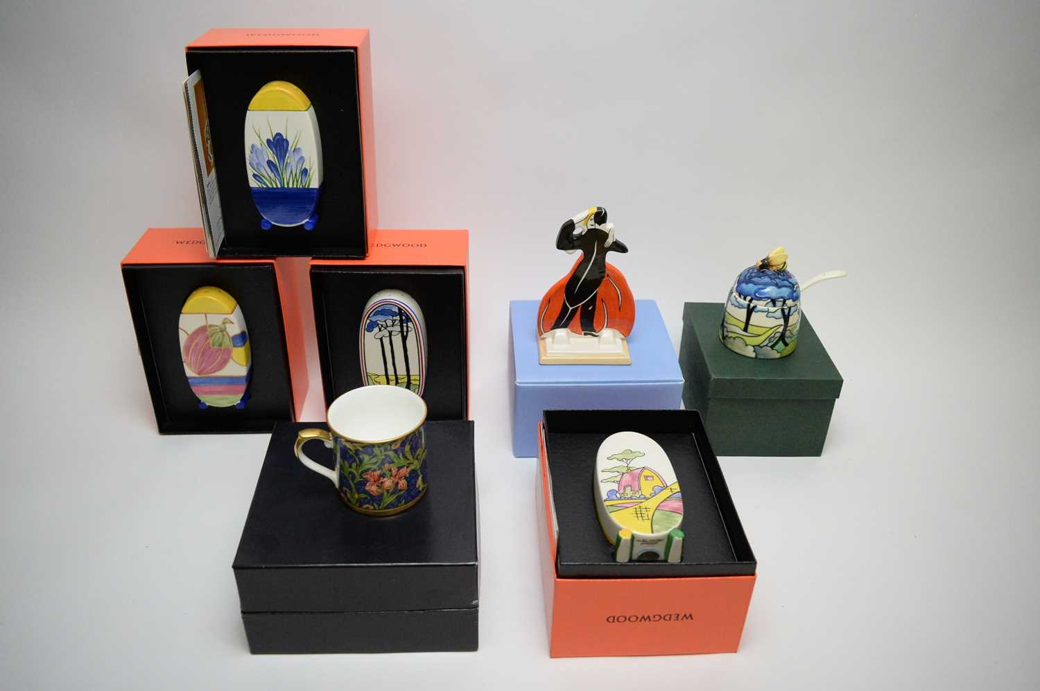 Lot 232 - Clarice Cliff items to include Art Deco Dancer group