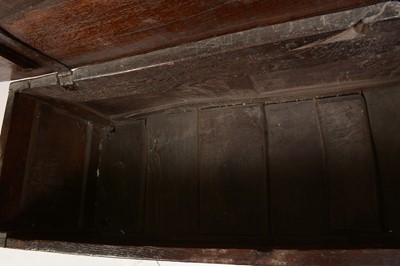 Lot 843 - 17th Century oak coffer
