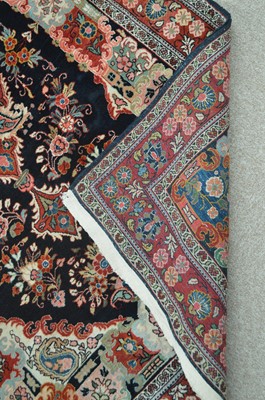 Lot 669 - Fine antique Kashan rug