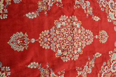 Lot 343 - Fine Kashan carpet