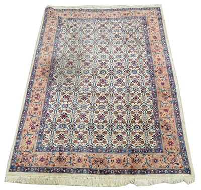 Lot 371 - Dorokhsh carpet