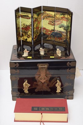 Lot 316 - 20th Century Chinese jewellery casket and a table screen