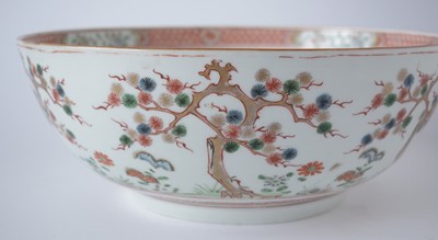Lot 487 - Japanese bowl, Chinese small bowl