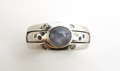 Lot 40 - Star sapphire and diamond rings