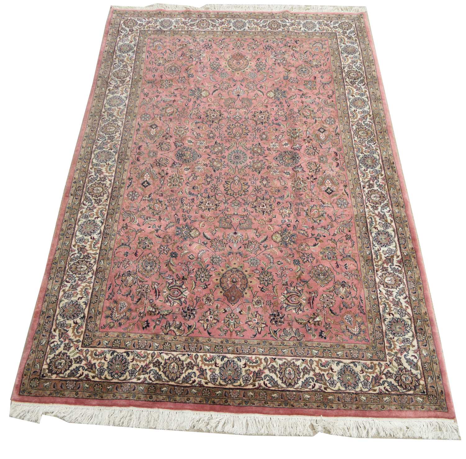 Lot 735 - Kashan carpet
