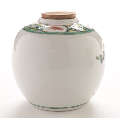 Lot 450 - Pair of famille Vert ginger jars