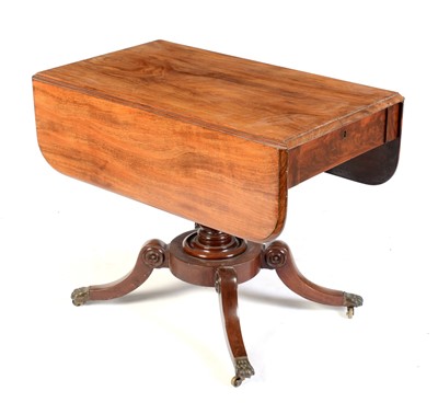 Lot 635 - 19th Century mahogany Pembroke table