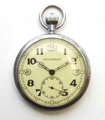 Lot 117 - Jaeger-Le-Coultre military pocket watch