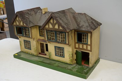 Lot 955 - A Tri-ang doll's house