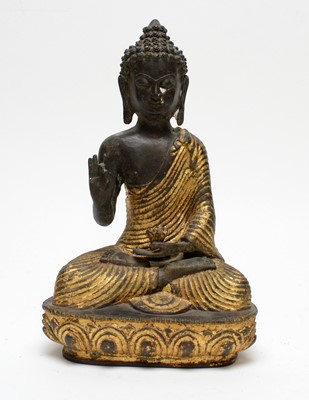 Lot 476 - Gilt bronze Buddha