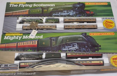 Lot 337 - Hornby railways 'The Flying Scotsman' and 'Mighty Mallard'