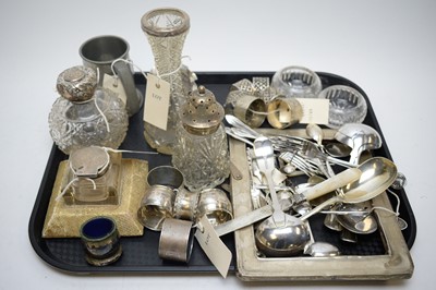 Lot 184a - Selection of silver and silver-mounted items.