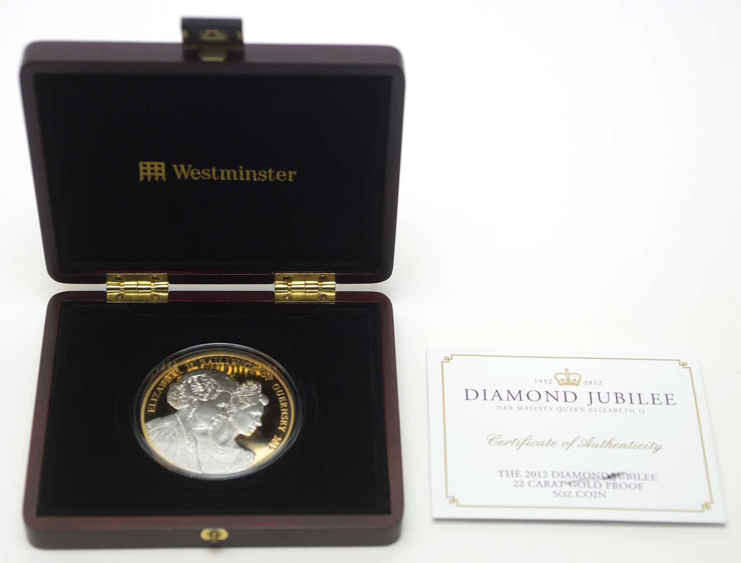 3 - A Diamond Jubilee of Her Majesty Queen Elizabeth II £10 gold proof 5oz coin