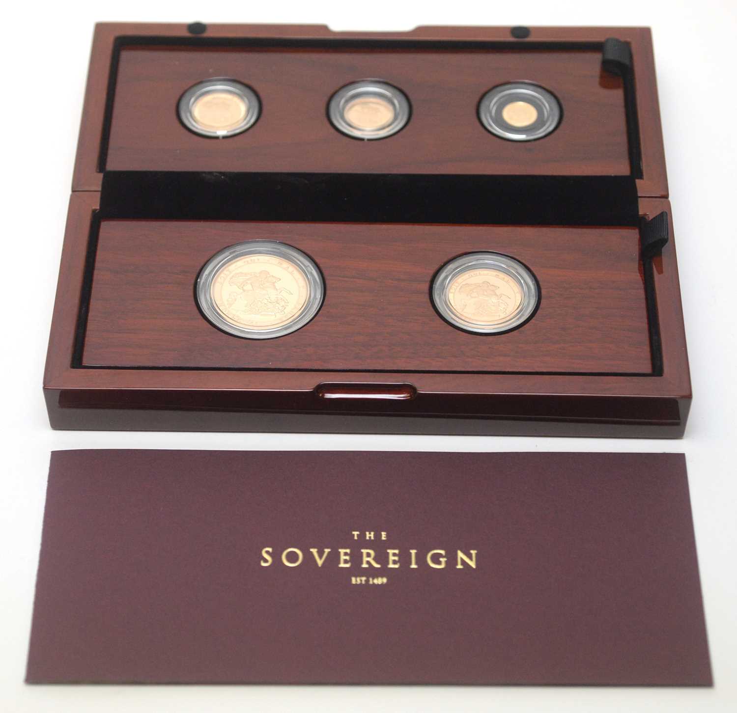 5 - The Sovereign 2017: a five coin proof set