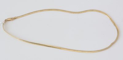 Lot 156 - An 18ct. yellow gold chain necklace.