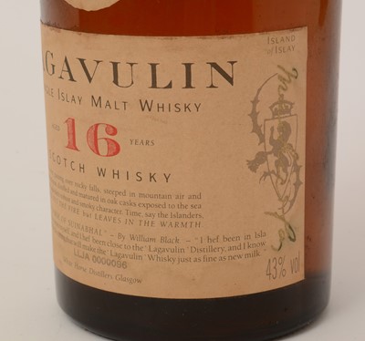 Lot 24 - Lagavulin Single Islay Malt Whisky