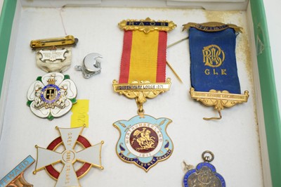 Lot 252 - Selection of Masonic interest medallions.