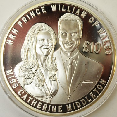 Lot 31 - The Royal Wedding Jersey 2011 silver 5oz coin