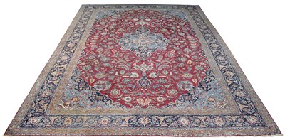 Lot 392 - Kashan carpet