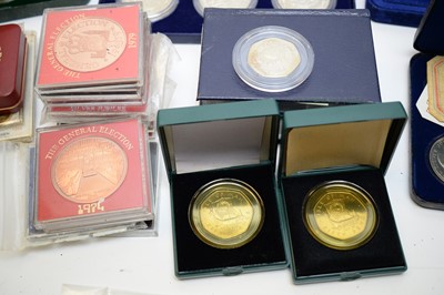 Lot 42 - Commemorative metal coins