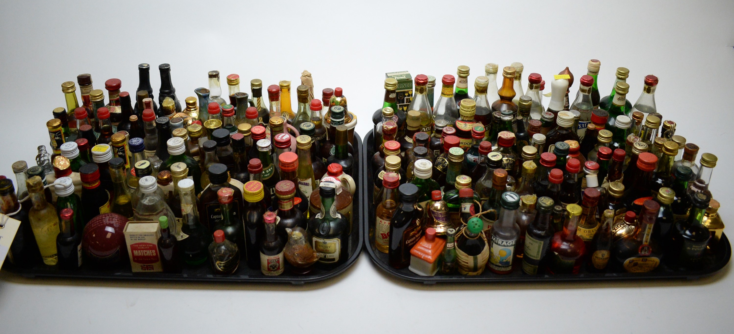 Lot 395 - Large collection of miniature bottles of