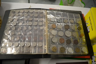 Lot 437 - Selection of coinage, crowns, bank notes; etc.
