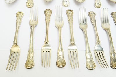 Lot 167 - Georgian silver King's pattern table forks and spoons