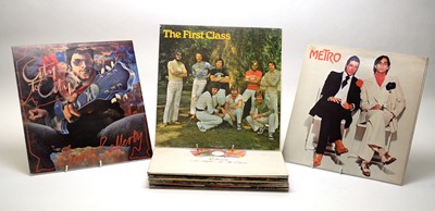 Lot 997 - 12 mixed LPs