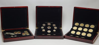 Lot 350 - A collection of predominantly QEII collectors' coins.