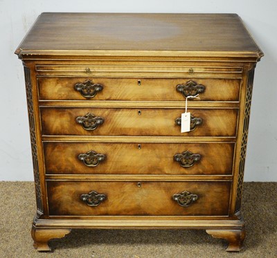 Lot 2 - Early 20th C mahogany bachelor's chest.