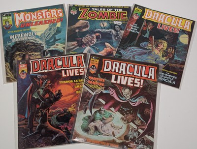 Lot 1522 - Dracula Lives!, and other comics.