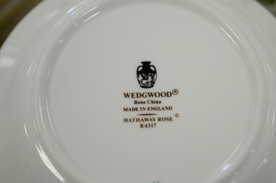 Lot 426 - An extensive Wedgwood 'Hathaway Roses' pattern dinner service.