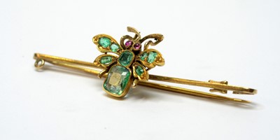 Lot 27 - Emerald set bug brooch