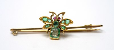 Lot 27 - Emerald set bug brooch