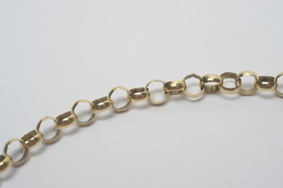 Lot 213 - A circular link 9ct yellow gold chain necklace