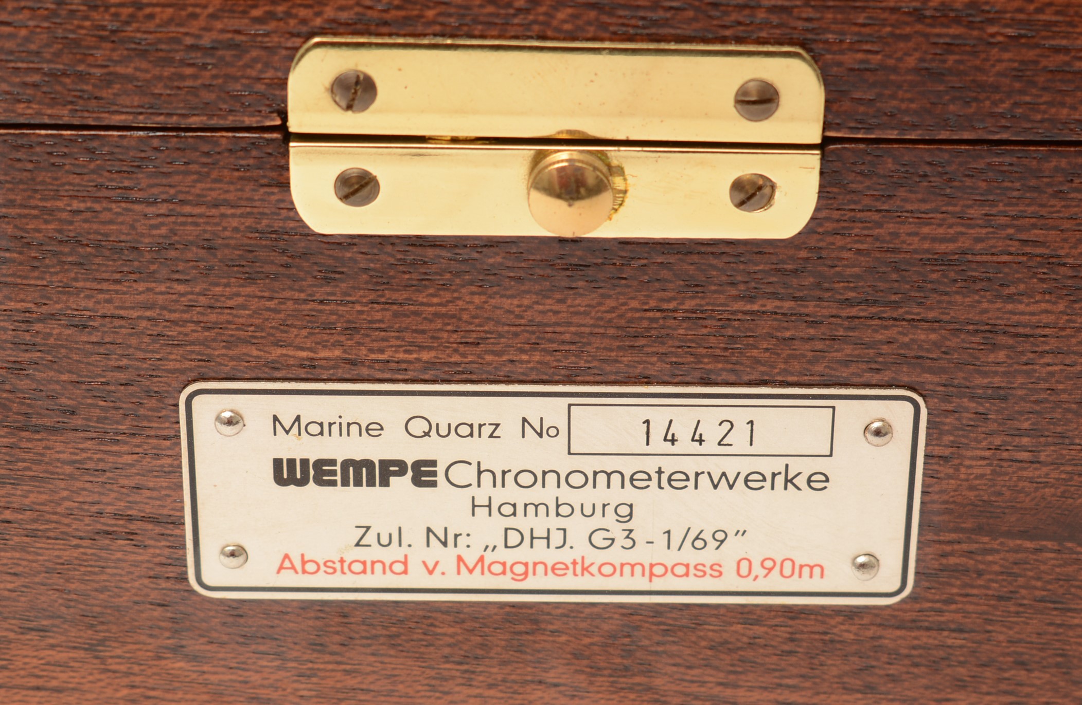 Lot 1354 A 20th Century Marine Quartz chronometer by