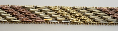 Lot 183 - 9ct three-coloured gold bracelet