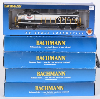 Lot 100 - Five Bachmann HO-gauge model locomotives