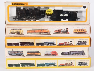 Lot 106 - Bachmann HO-gauge model steam locomotives and tenders