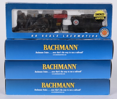 Lot 115 - Four Bachmann HO-gauge model steam locomotives and tenders