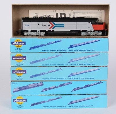 Lot 117 - Six Athearn HO-gauge model diesel electric locomotives
