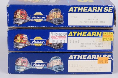Lot 137 - Athearn special edition diesel electric locomotives