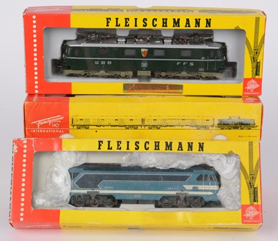 Lot 194 - Five Fleischmann HO-gauge diesel electric locomotives