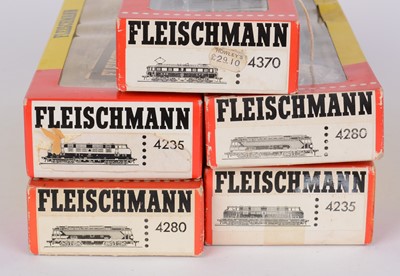 Lot 194 - Five Fleischmann HO-gauge diesel electric locomotives