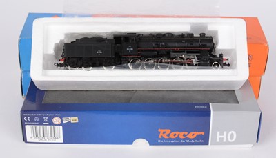 Lot 215 - Four Roco HO-gauge model steam locomotives and tenders