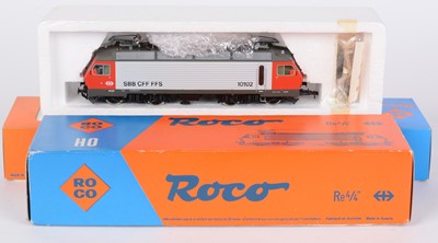 Lot 216 - Two Roco HO-gauge diesel electric locomotives and a railcar
